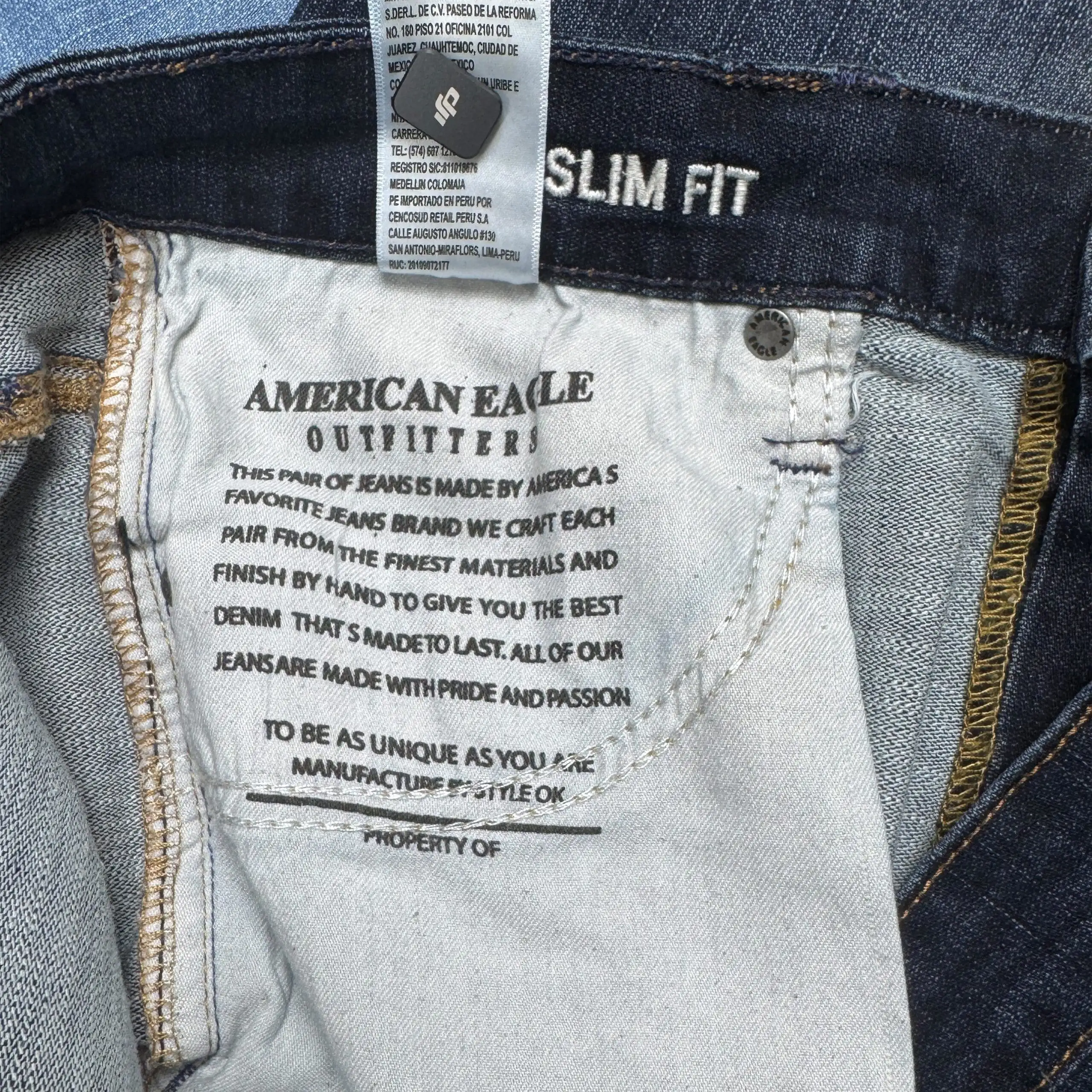 Denim detail 6